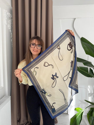 Krem Mavi Desenli Fular