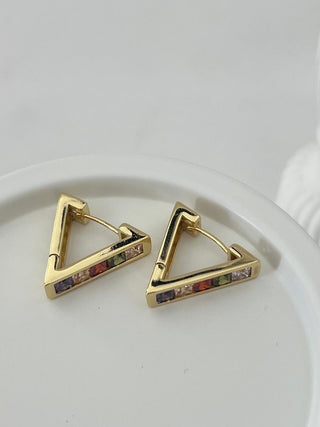 14K Gold Renkli Taşlı Üçgen Küpe