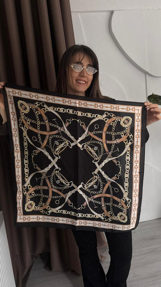 Siyah Gold Desenli Fular 70X70
