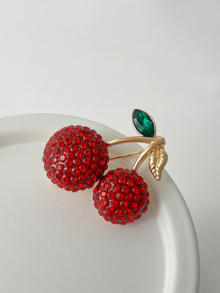 Kırmızı Taşlı Kiraz Broş