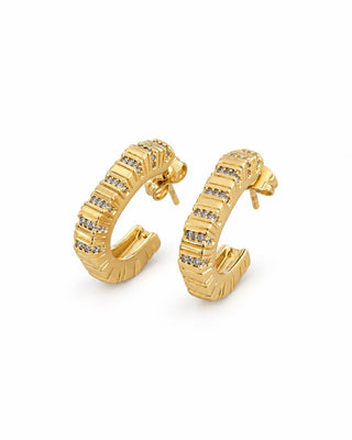 Gold Minimal Taşlı Marka Model Halka Form Küpe