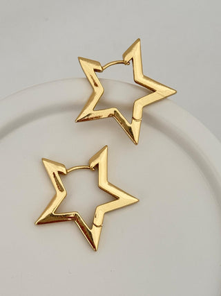 14K Gold Yıldız Küpe