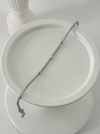 Silver Topçuk Detay Su Yolu Bileklik