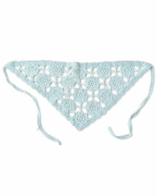 Bebe Mavi Çiçek Desen Üçgen İthal Bandana