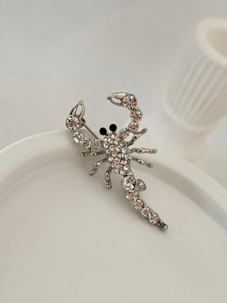 Silver Taşlı Akrep Broş