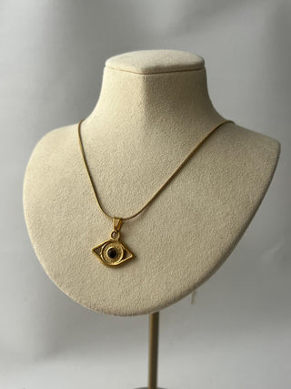 Kahve Taşlı Oval Göz Form Kolye