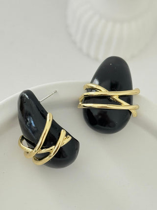 Gold Geçişli Siyah Damla Küpe