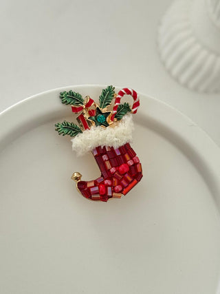 Kırmızı Boncuk Yeni Yıl Çorabı Broş