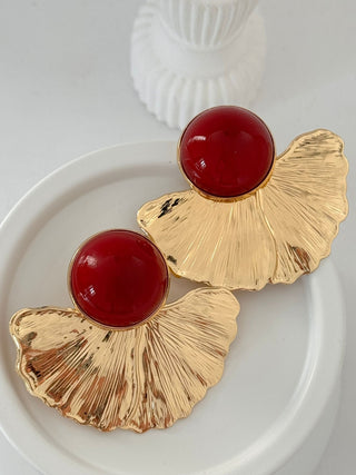 Gold Bordo Detay Yaprak Form Küpe