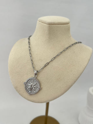 Taşlı Kutup Yıldızı Kolye