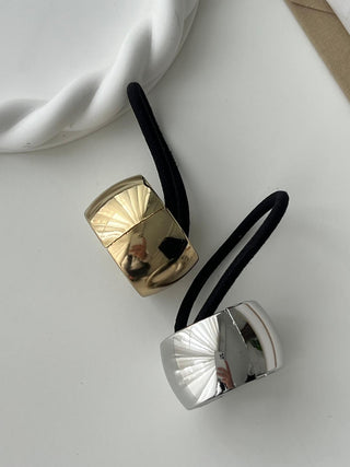 Oval Plaka Lastik At Kuyruğu Tokası