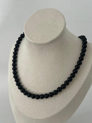 İnce Form İnci Kolye Siyah / Beyaz