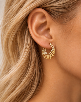 14K Gold Desenli Yelpaze Küpe