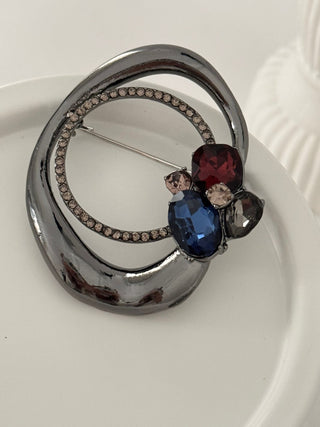 Antrasit Tasarım Taşlı Oval Desen Plaka Broş