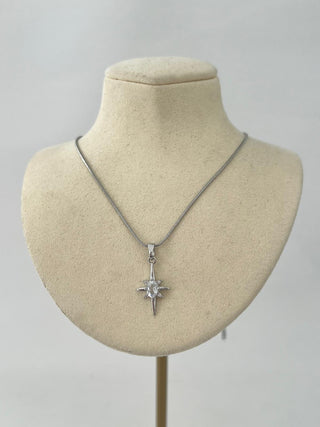 Silver Çelik Kutup Yıldızı Kolye