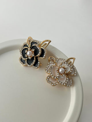 Minimal Taşlı Çiçek Broş