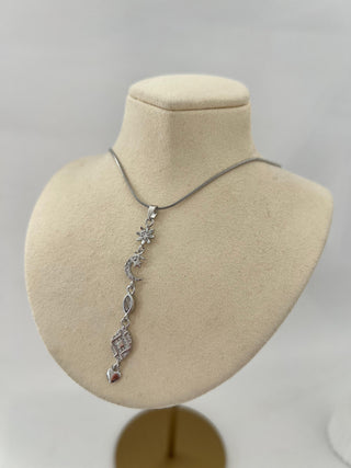 Tasarım Sarkıt Ay Yıldız Kolye