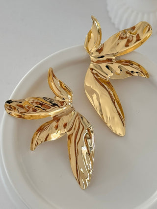 Gold Marka Model Çiçek Küpe