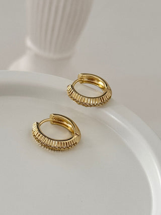 Gold Minimal Çizgi Desen Halka Küpe