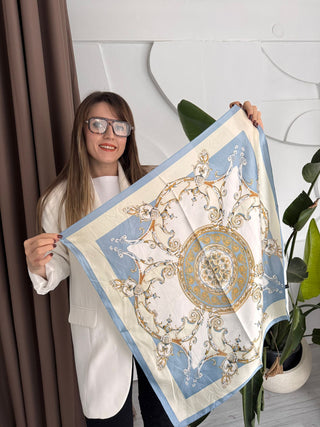 Açık Mavi Krem Desenli Fular