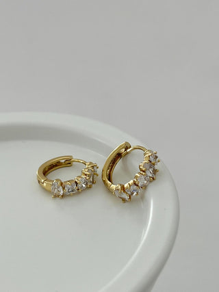 14K Gold Minimal Taşlı Halka Küpe