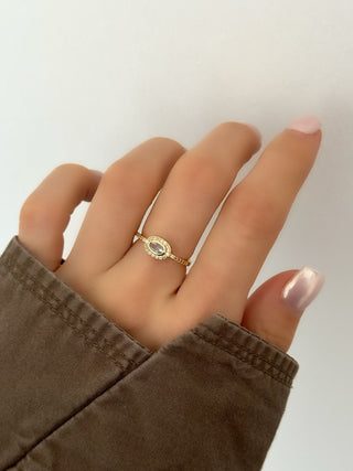 Gold Oval Taşlı Ayarlanabilir Yüzük