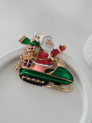 Noel Baba Kızak Broş