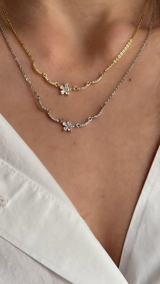 Özel Seri Minimal Çiçek Kolye