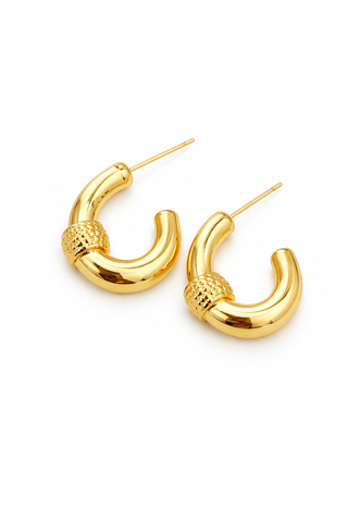 Gold Ezme Detay Halka Küpe