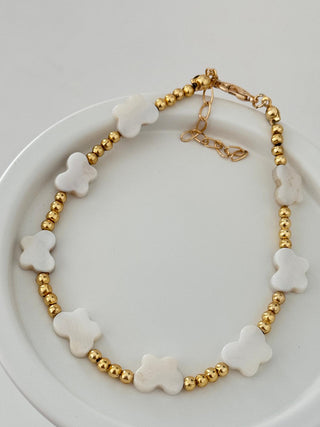 Beyaz Kelebek Gold Boncuk Halhal