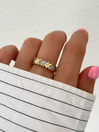 Çift Renk Üçgen Detay Yüzük