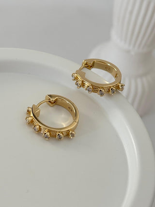 14K Gold Minimal Taşlı Halka Küpe