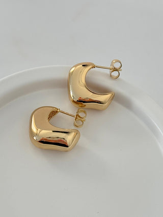 Gold Bombeli Oval Desen Halka Küpe