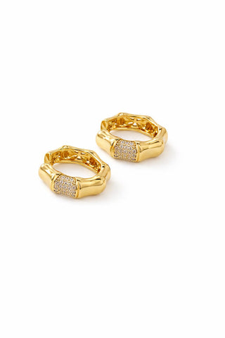 Gold Kaburga Desen Taşlı Halka Küpe