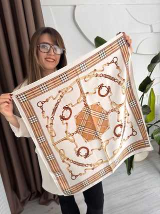 Marka Model Krem Kahve Fular