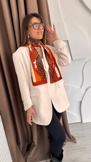 Kare Uzun Form At Figürlü Turuncu Fular