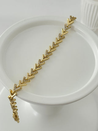 14K Gold Yarı Taşlı Üçgen Form Bileklik